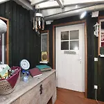 Apartment Beautiful In Damgarten With Garden