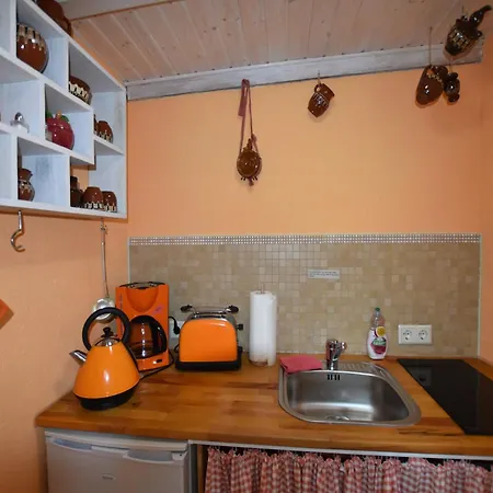 Beautiful In Damgarten With Garden Ribnitz-Damgarten