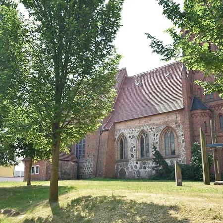 Beautiful In Damgarten With Garden Lägenhet