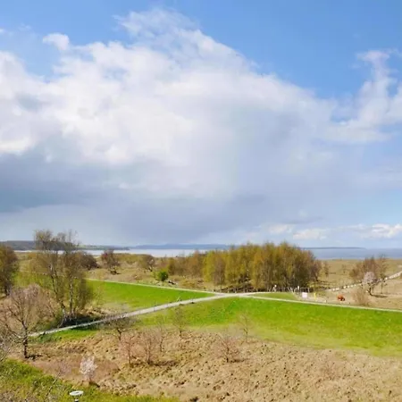 Beautiful In Damgarten With Garden