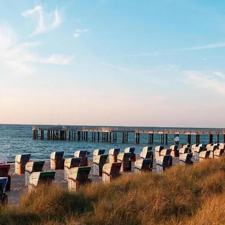 Beautiful In Damgarten With Garden Lägenhet *