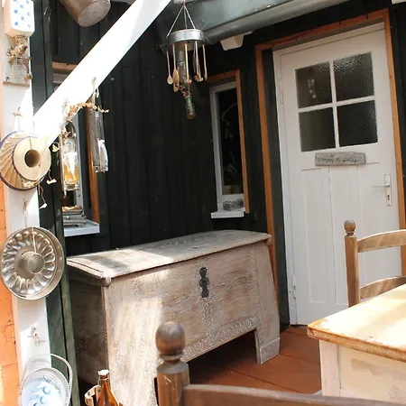 Beautiful In Damgarten With Garden Ribnitz-Damgarten