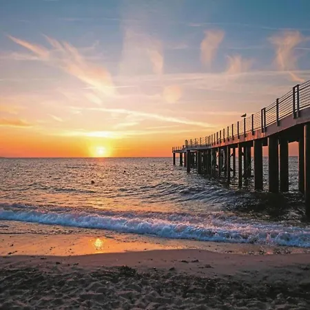 Beautiful In Damgarten With Garden Lägenhet